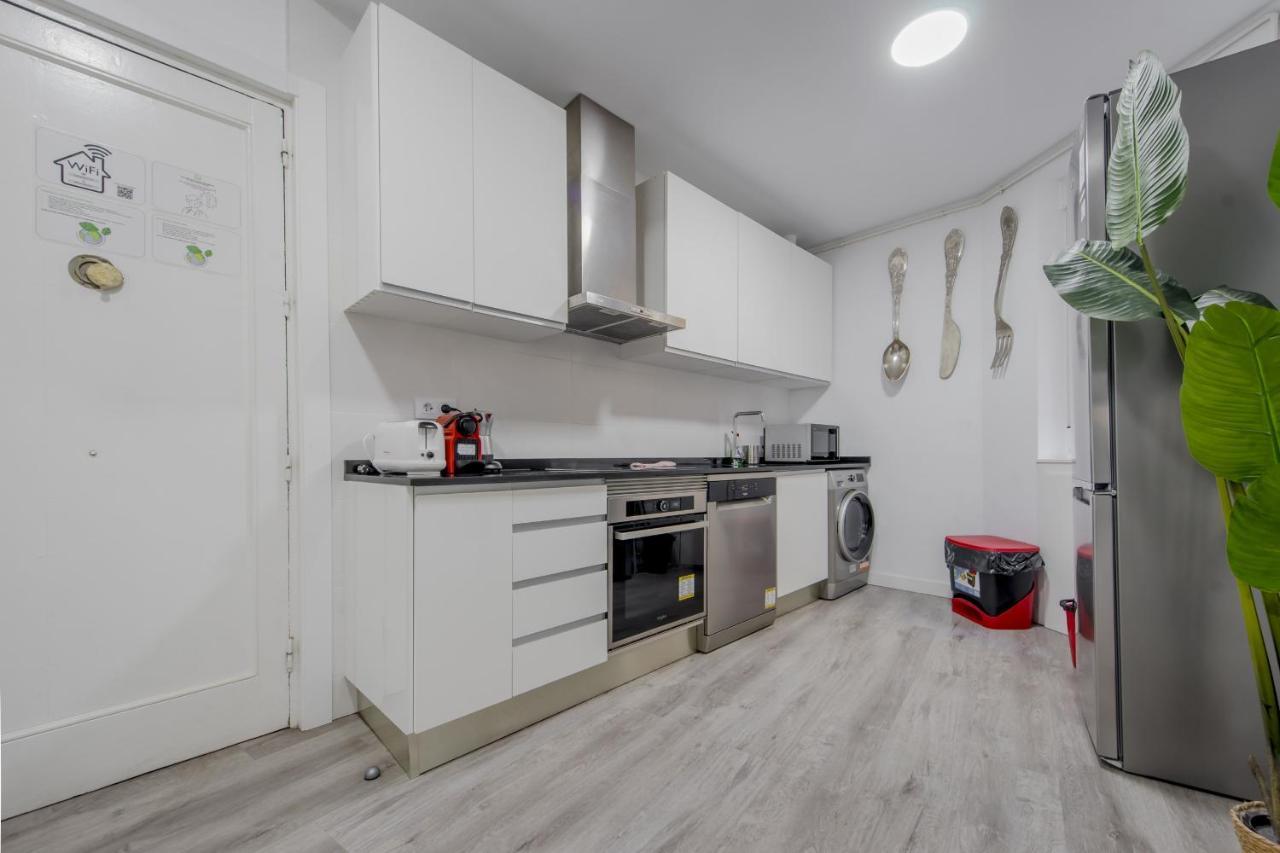 Maravilloso piso en La Latina, Centro de Madrid! Exterior foto